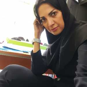 مریم  اکبری